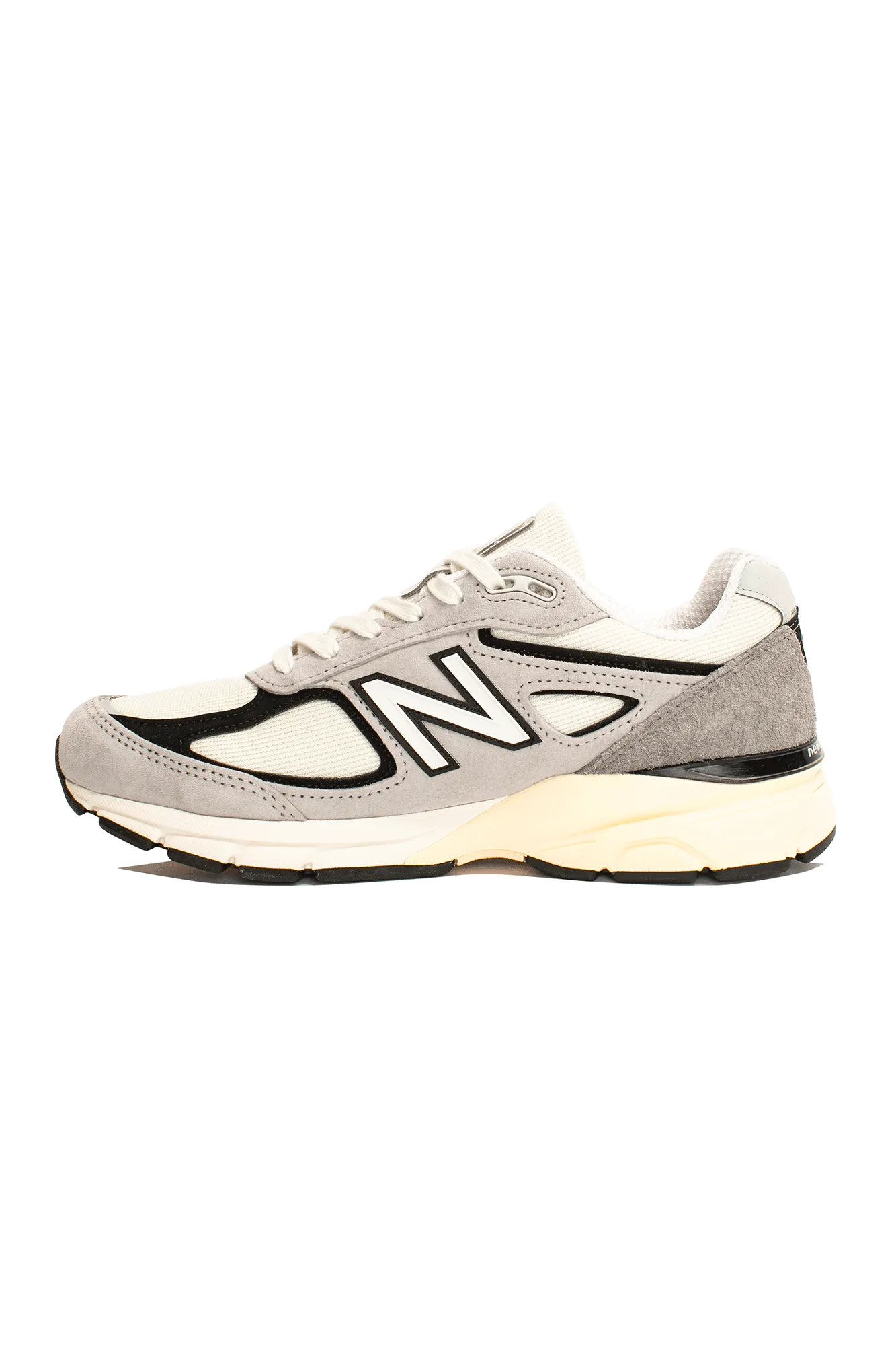 990