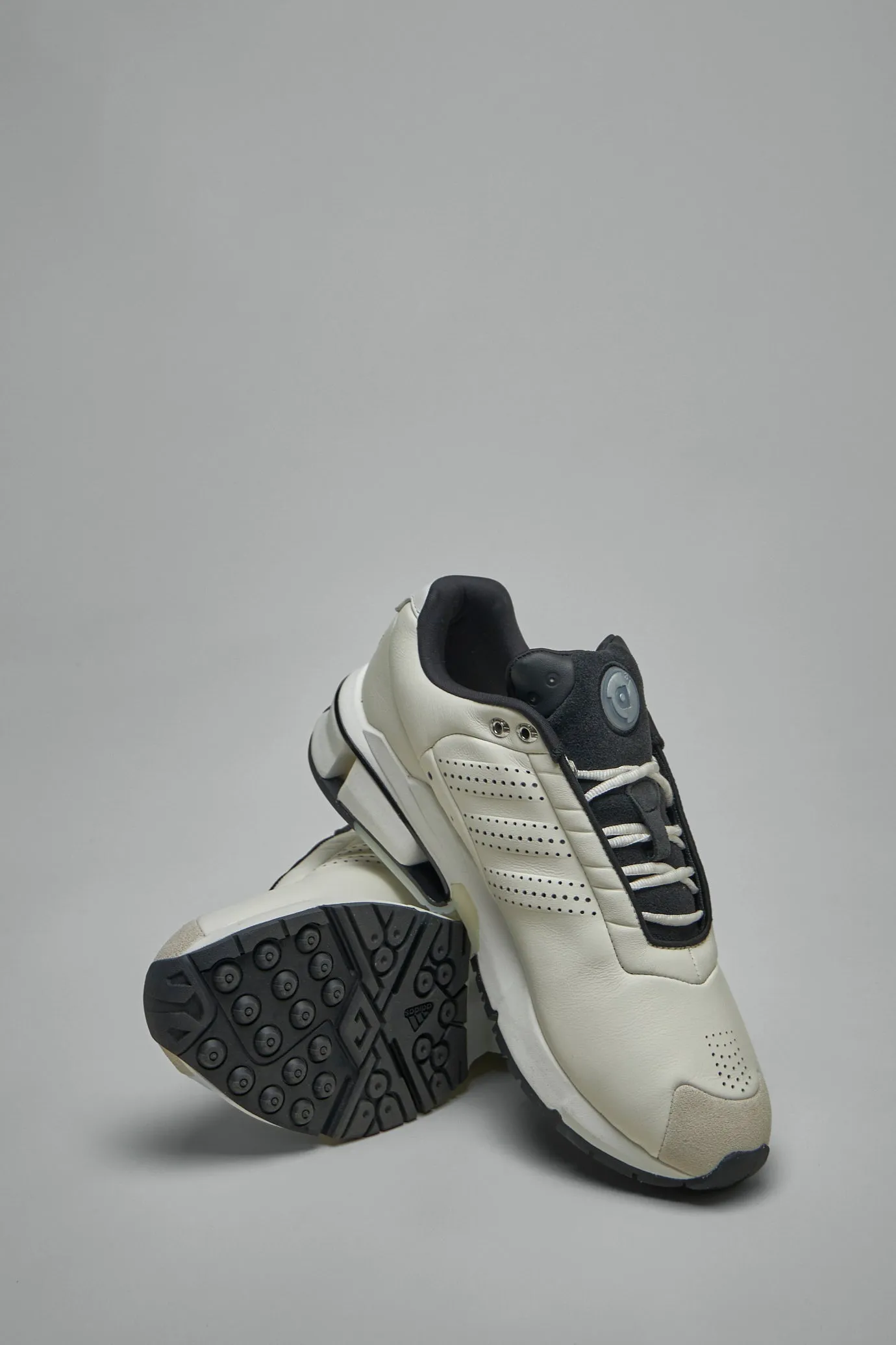 A3 Control Sneaker