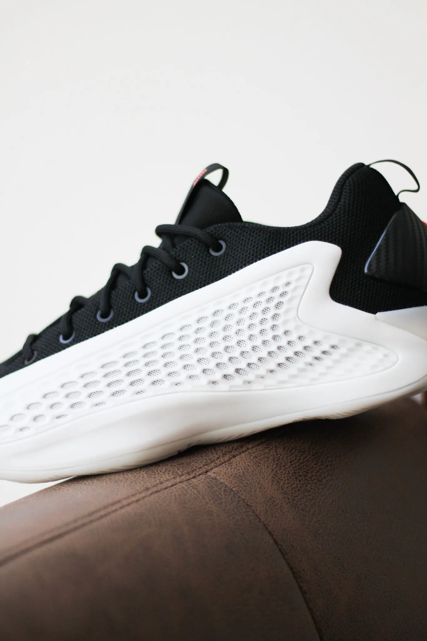 AE 1 LOW "WHITE"