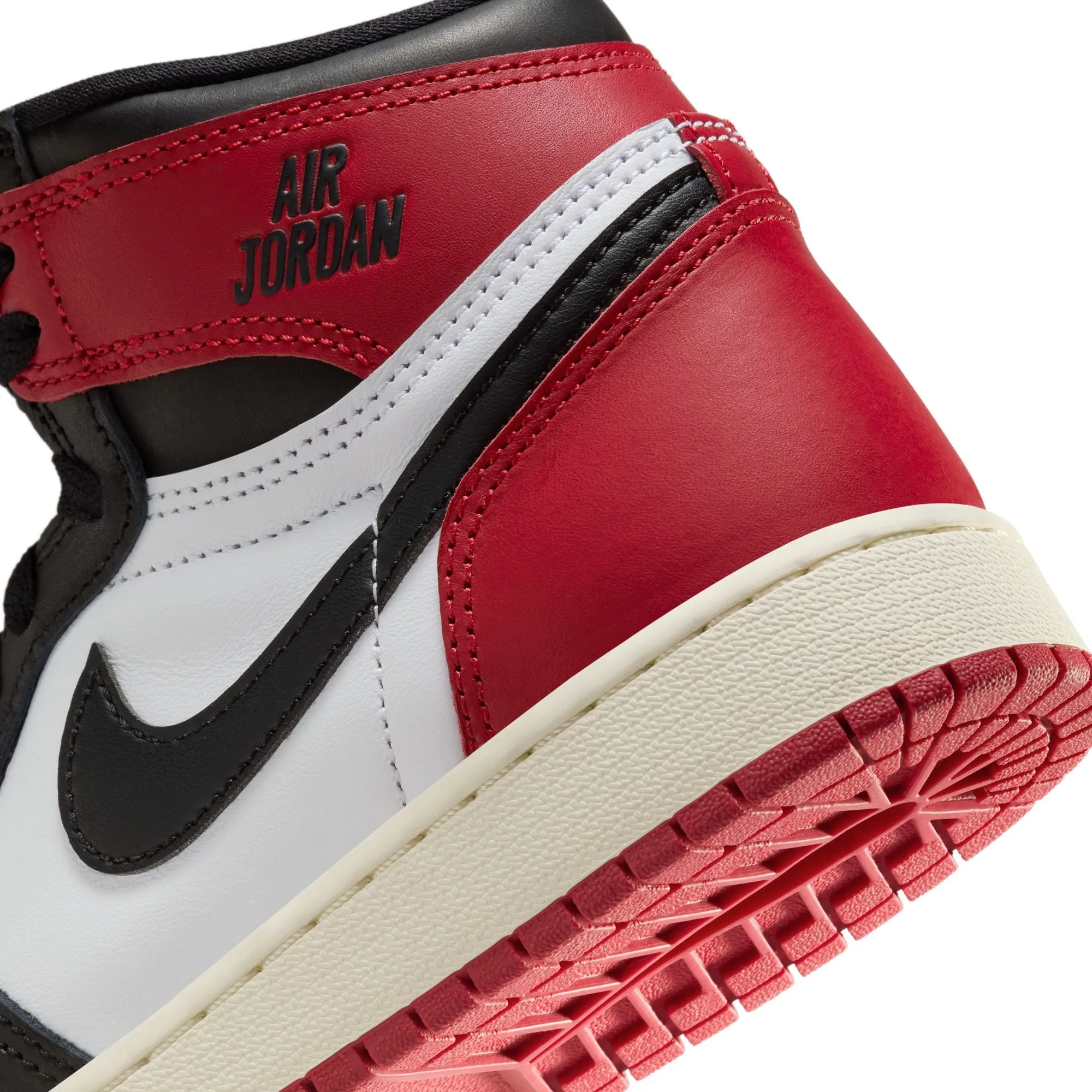 Air Jordan 1 Kids High OG Shoes