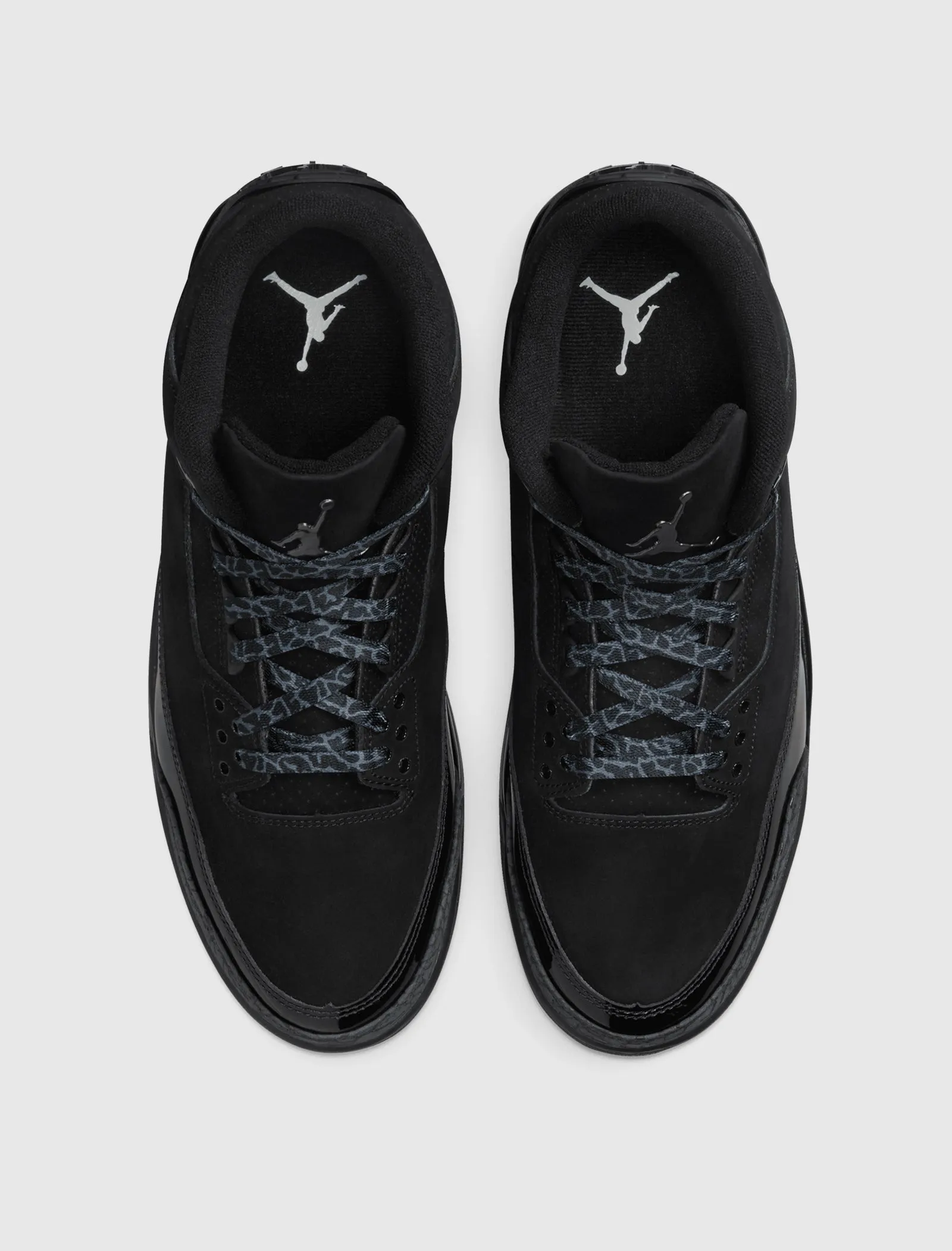 AIR JORDAN 3 RETRO "BLACK CAT"