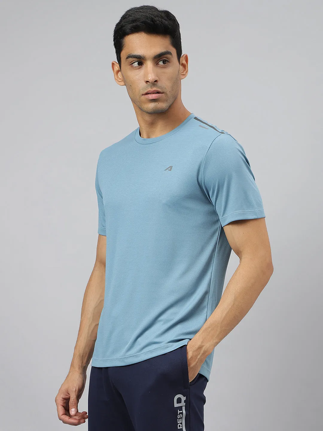 Alcis Men Golden Olive Drytech  Anti-Static Slim-Fit Round Neck Running T-Shirt
