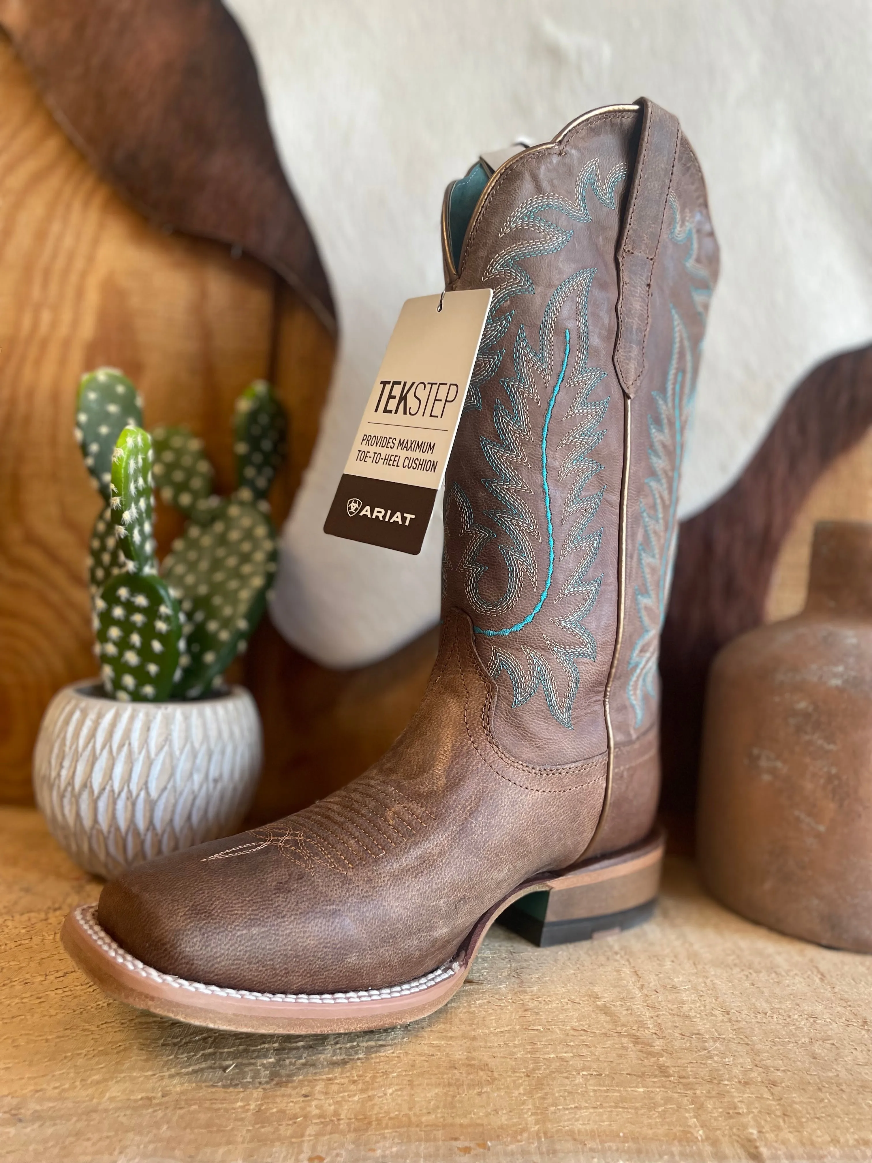 Ariat Women’s Frontier Tilly Western Boot