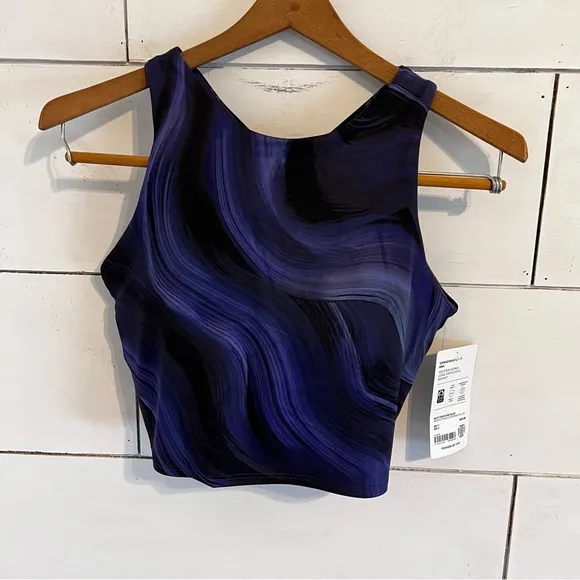Athleta Conscious Crop Sports Bra Size Medium Cup D-DD Blue Abstract. NWT