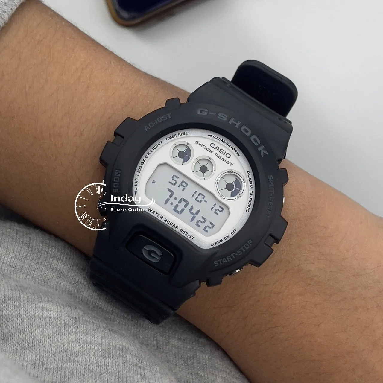 Casio G-Shock Men's Watch DW-6900WD-1 Resin Band Mineral Glass Shock Resistant  Battery Life 5-Years