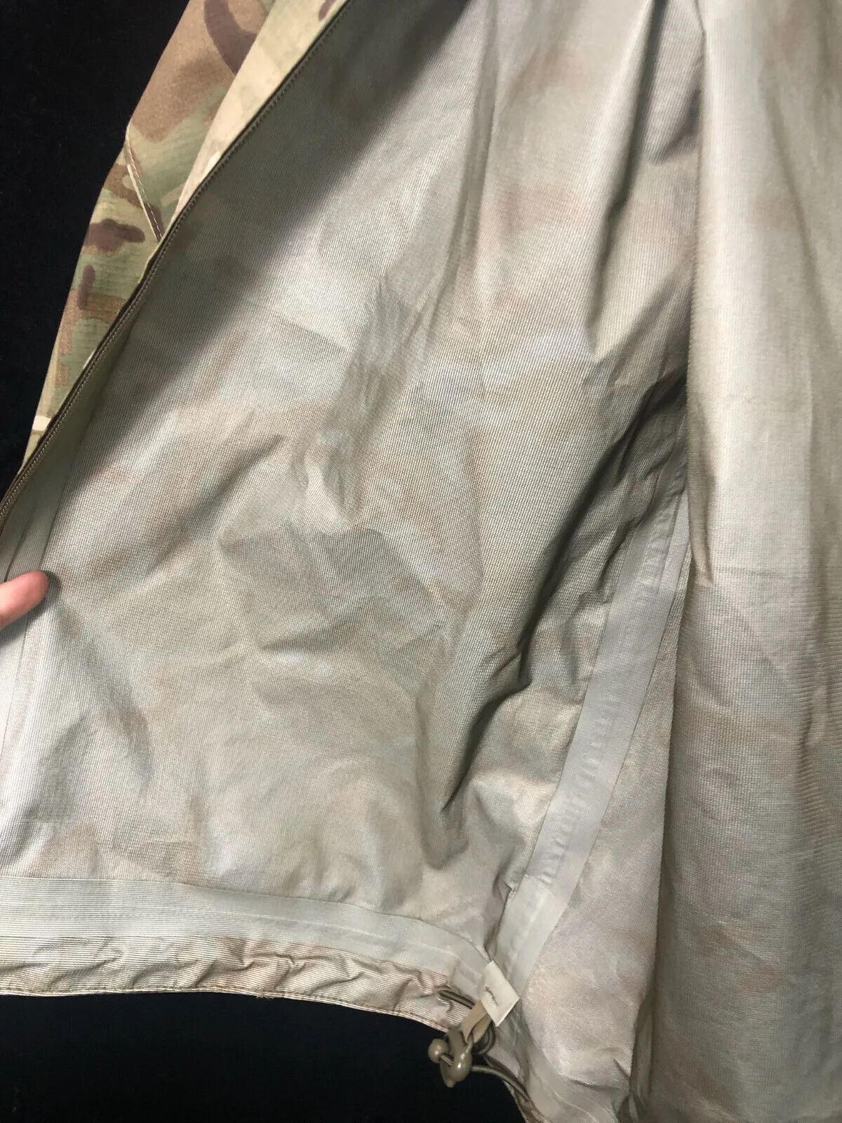 Genuine British Army MTP Camouflaged Waterproof Lightweight Jacket - 160/80