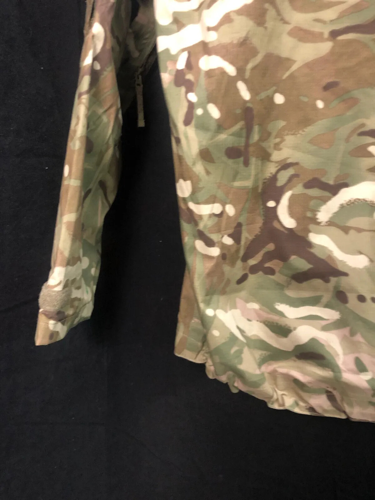 Genuine British Army MTP Camouflaged Waterproof Lightweight Jacket - 170/90