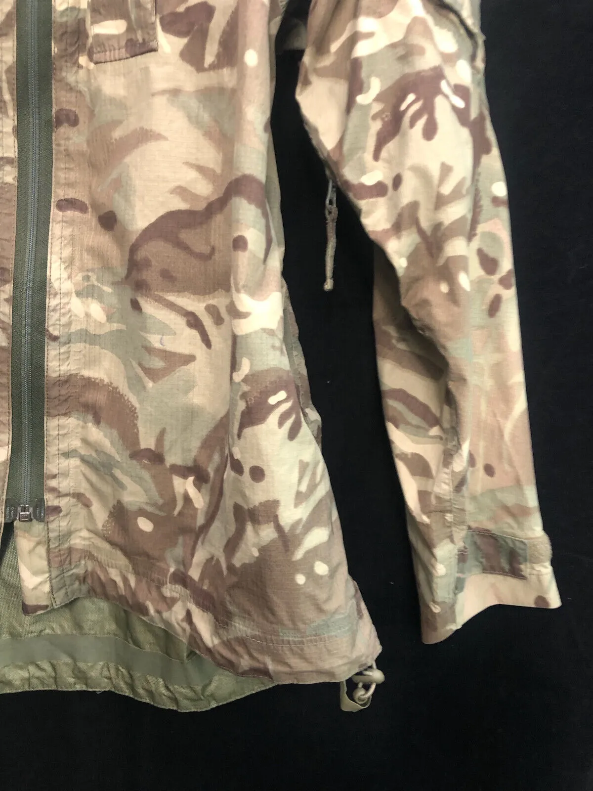 Genuine British Army MTP Camouflaged Waterproof Lightweight Jacket - 170/90