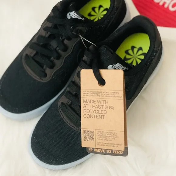 Kids Nike Air Force 1 Crater Flyknit Sneakers