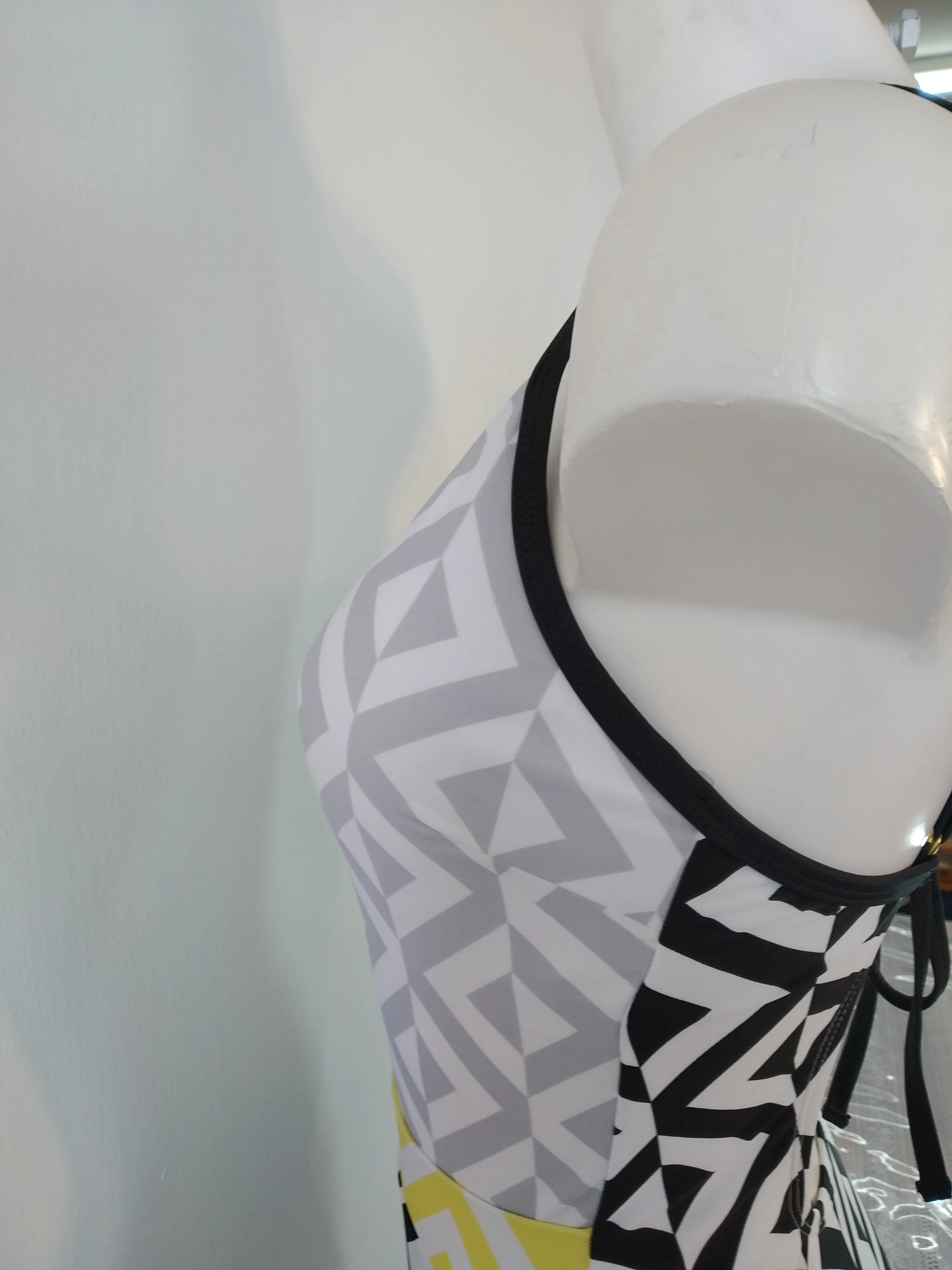 Lorena deep V geometric Swimsuit