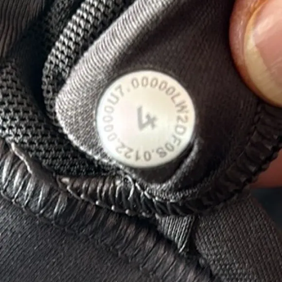 Lululemon WunderTrain Longline Bra Diamond Gray Sports Bra Women 4 athletic    O