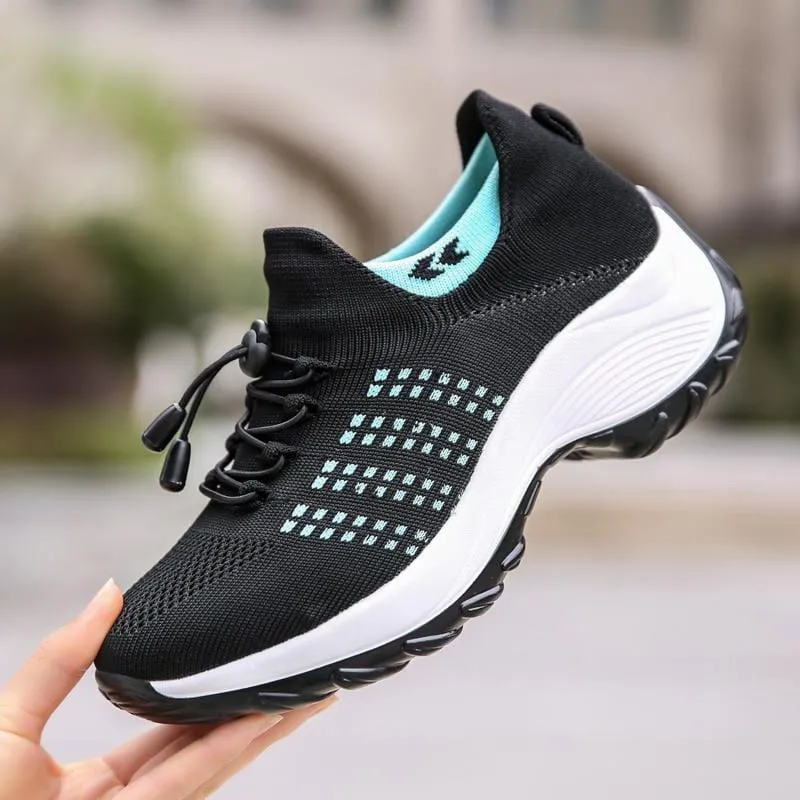 Molly - Effortless Energy Sneakers