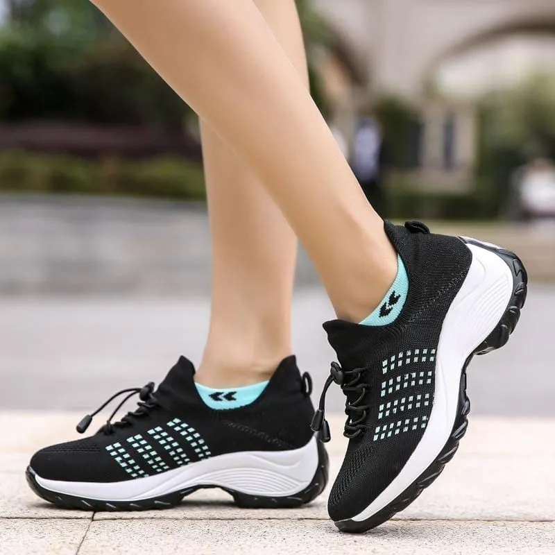 Molly - Effortless Energy Sneakers