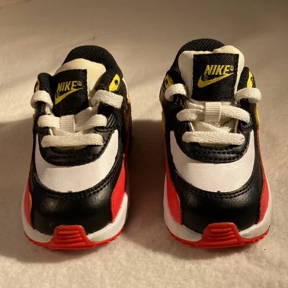 Nike AirMax 90 LTR Toddler’s Sneakers
