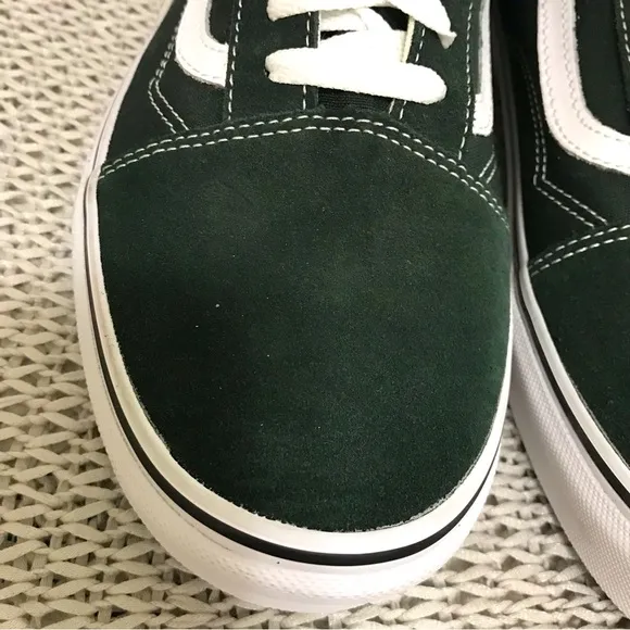 NWOT Vans Old Skool Pine Green