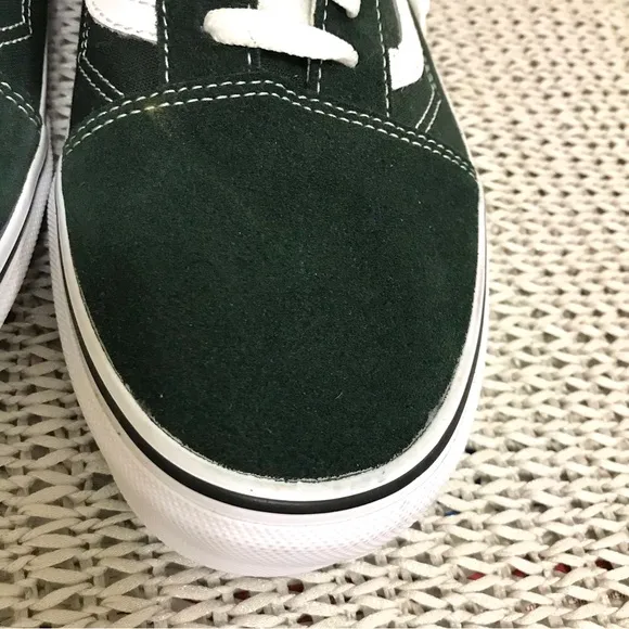 NWOT Vans Old Skool Pine Green