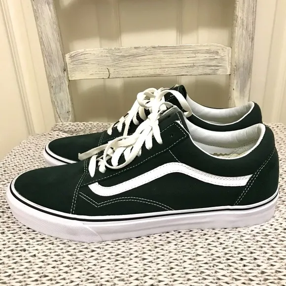 NWOT Vans Old Skool Pine Green