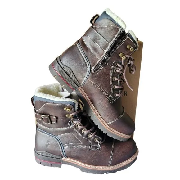 RESERVED Footwear RF1088 Men's.  Size 8.