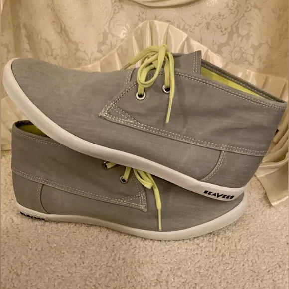 SEAVEES 2 EYE FLOATER RARE VINTAGE MENS CHUKKA