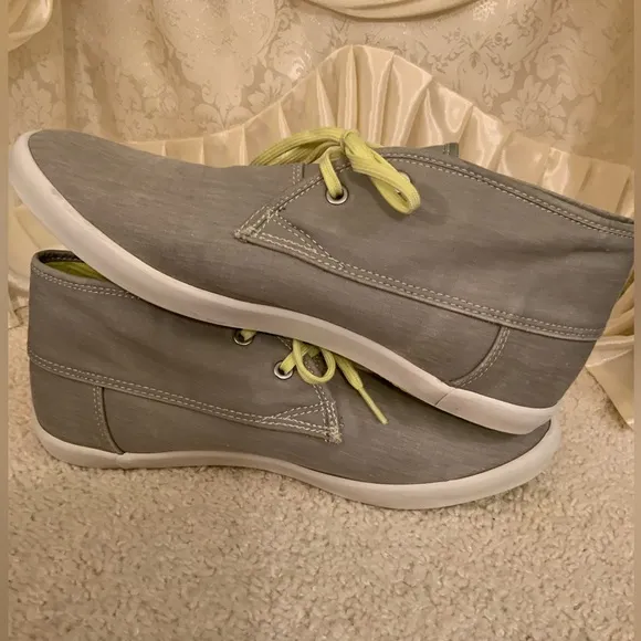 SEAVEES 2 EYE FLOATER RARE VINTAGE MENS CHUKKA