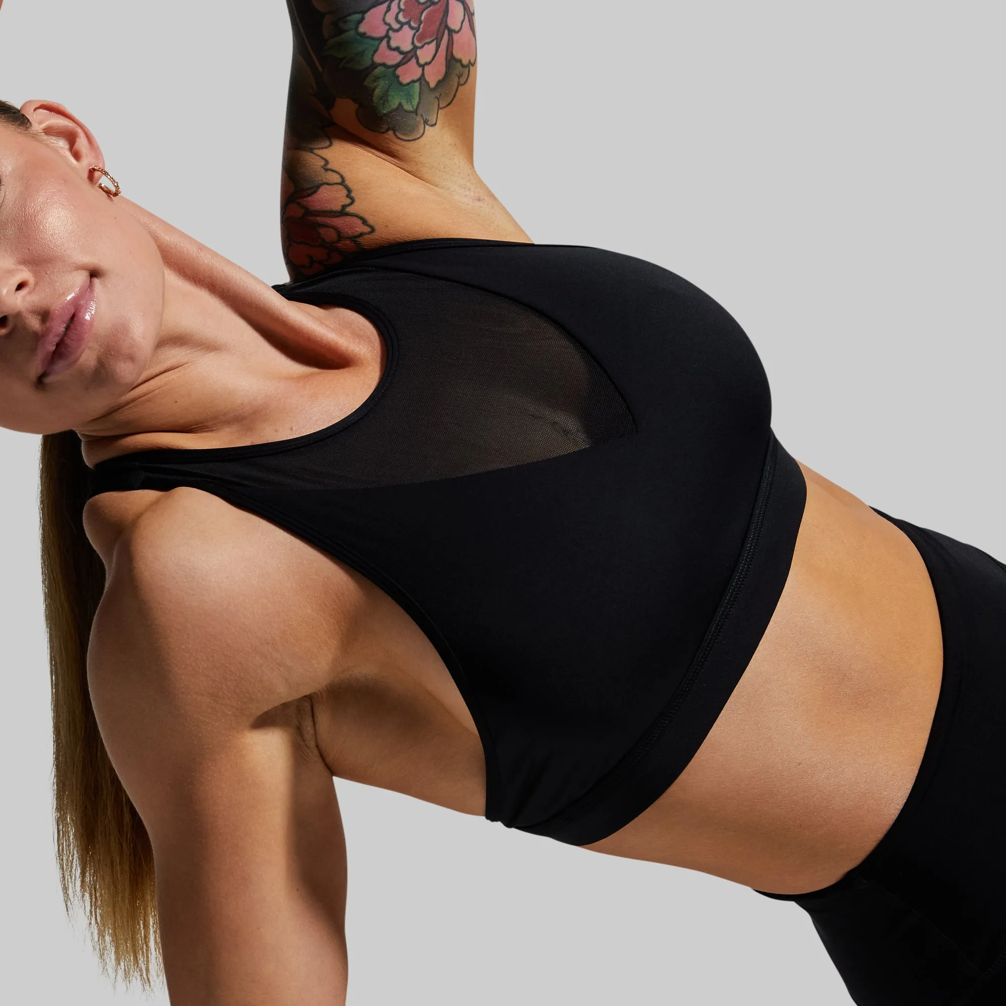 Shoots Sports Bra (Black)