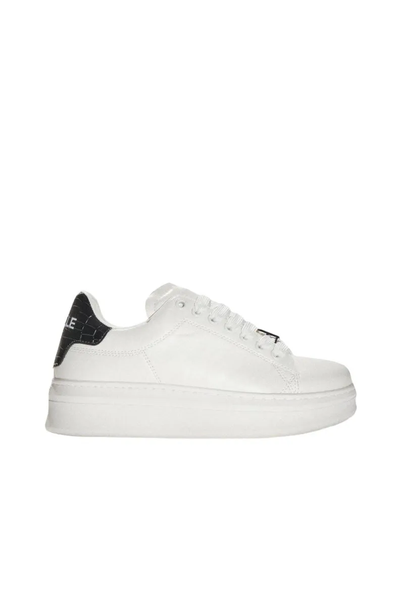 Sneakers Addict In Ecopelle Ferma Lacci Smaltato - Nero