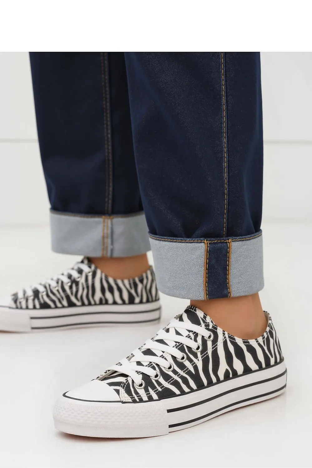 Sneakers Inello
