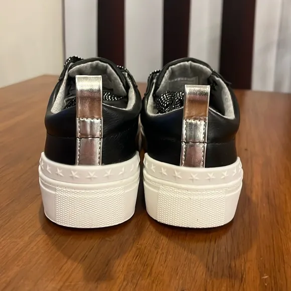 Tommy Hilfiger Rae Sparkle Basic Shoes Sneakers new Youth Boys or Girls Size 3