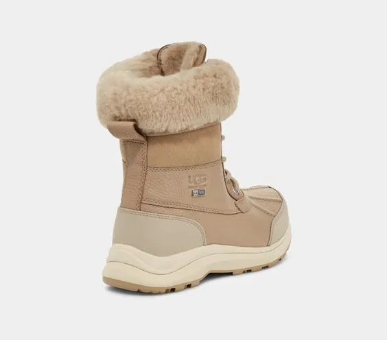 UGG- WOMEN'S ANDIRONDACK III WINTER BOOT