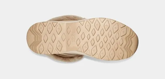 UGG- WOMEN'S ANDIRONDACK III WINTER BOOT