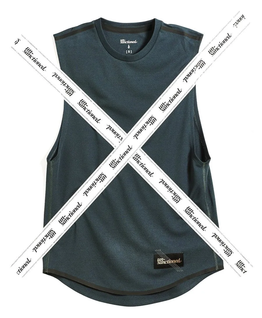 Un-Muscle Petroleum Tee