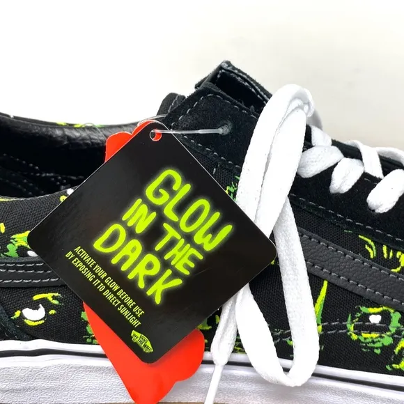 VANS Old Skool Low Top Black Green Suede Canvas Men’s Size Sneakers VN0A4BW2BML