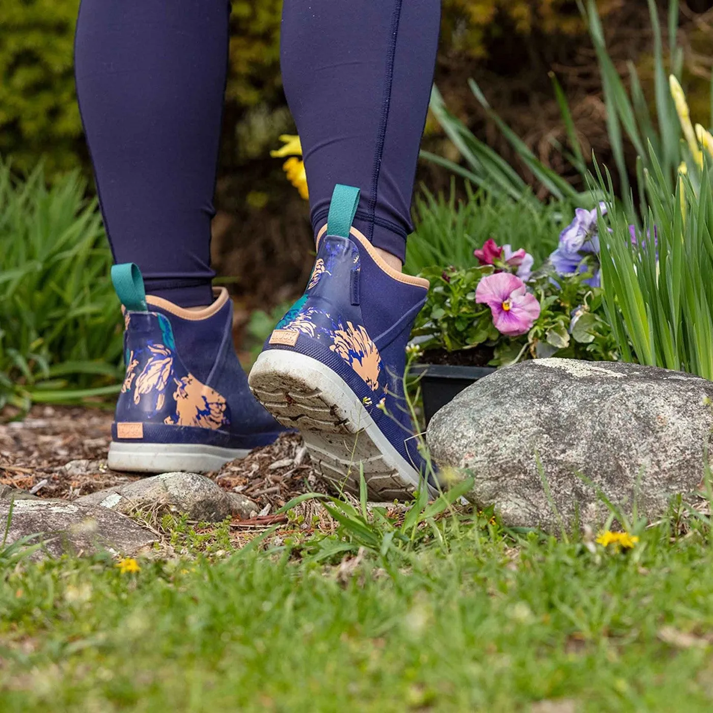 Women's Muck Originals Pull-On Ankle Boots