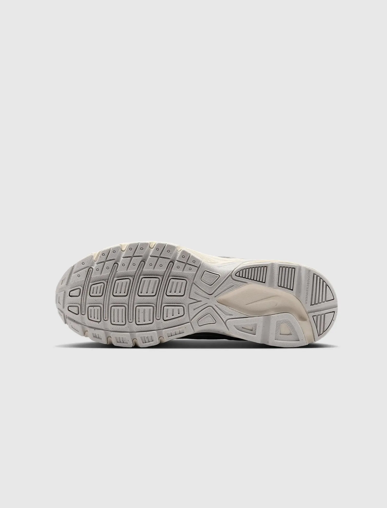 WOMEN'S NIKE INITIATOR "VAST GREY/PINK FOAM"