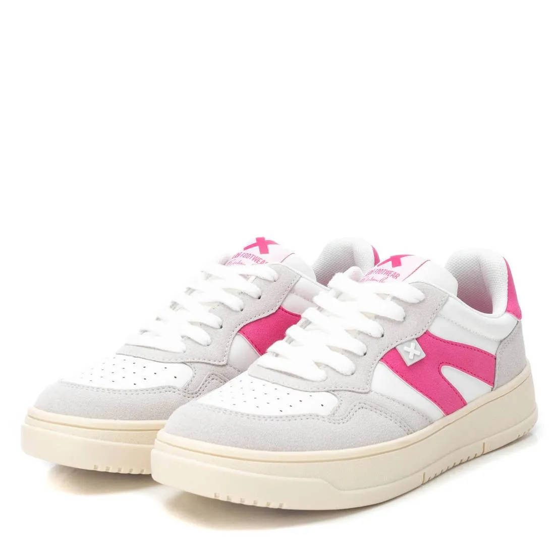 XTI White & Pink Vintage Dunk Sneakers