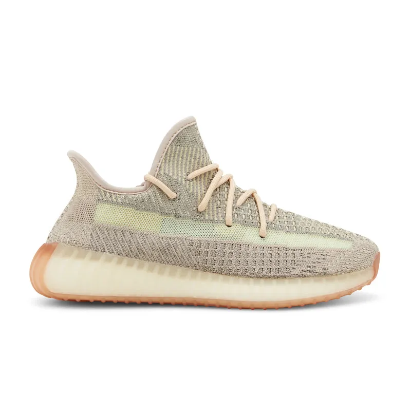 Yeezy 350 boost White Swan full of stars