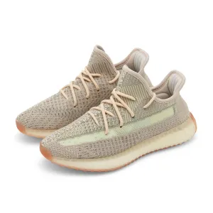 Yeezy 350 boost White Swan full of stars